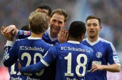 HuaTiHui-沙尔克04逆转战局，赢得比赛